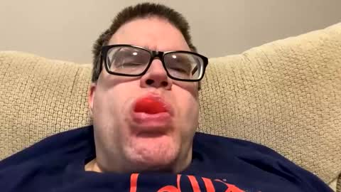 Snapshot of chrisd6066 chatting on 01/16/26, 04:33 Chris online show from 01/16/26, 04:33