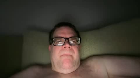 Snapshot of chrisd6066 chatting on 01/18/26, 01:37 Chris online show from 01/18/26, 01:37