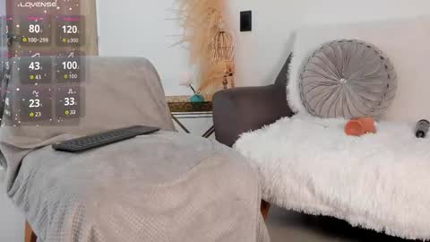 Snapshot of chrishell_ chatting on 03/16/26, 05:44 Chrishell online show from 03/16/26, 05:44