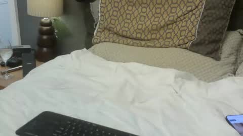 Snapshot of chrismiked chatting on 02/01/26, 05:22 love a good pvt sesh online show from 02/01/26, 05:22