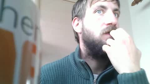 Snapshot of chrismipa1996 chatting on 01/12/25, 02:09 Chris online show from 01/12/25, 02:09