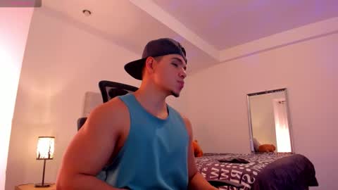 chrismorgan24 online show from 12/17/25, 01:22