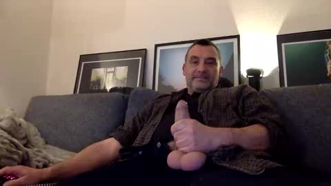 chrispanam13 online show from 05/05/26, 09:01