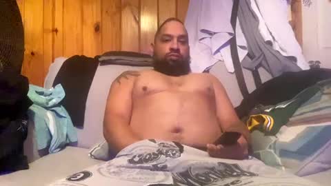 chrisr4203 online show from 12/30/24, 05:26