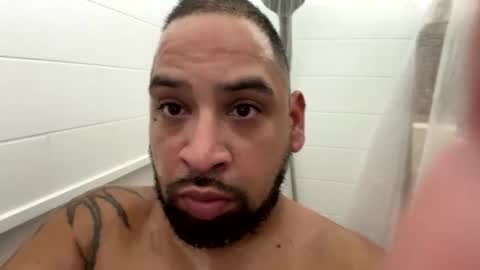 chrisr4203 online show from 12/04/25, 03:27