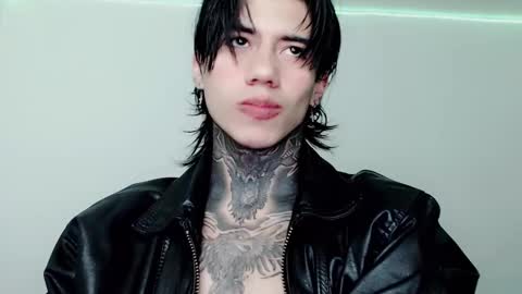 CHRIS  INDEPENT MODEL online show from 03/02/25, 02:43