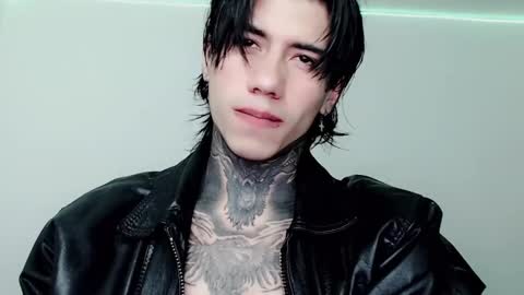 CHRIS  INDEPENT MODEL online show from 03/08/25, 11:07