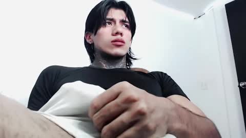 CHRIS  INDEPENT MODEL online show from 03/09/25, 03:43