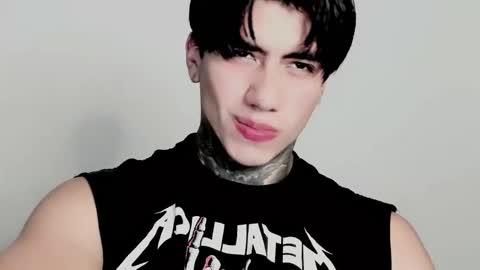 CHRIS  INDEPENT MODEL online show from 11/12/25, 11:03