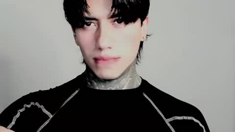 CHRIS  INDEPENT MODEL online show from 11/26/25, 12:22