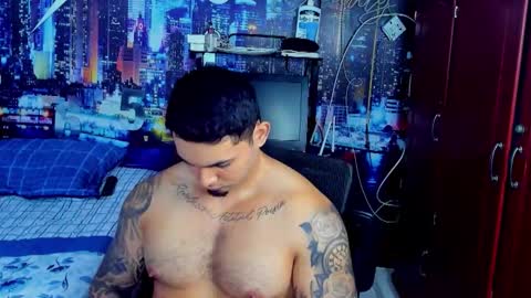 Snapshot of chriss_stewart2 chatting on 12/05/25, 03:15 Chriss Stewart online show from 12/05/25, 03:15