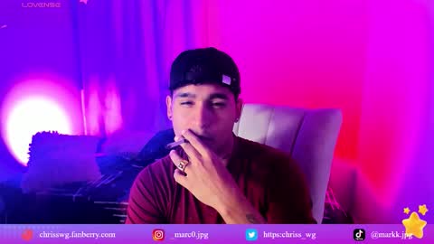 Christian Wang online show from 12/20/25, 11:12