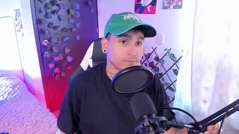 Christian Wang online show from 04/29/26, 08:48