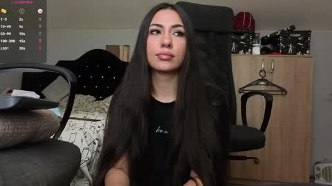 Chrissy online show from 04/10/26, 02:50