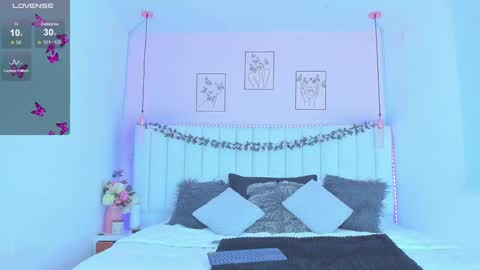 Snapshot of christal_jane chatting on 01/30/25, 04:34 christal_jane online show from 01/30/25, 04:34