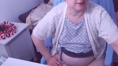 Christa online show from 01/05/25, 06:46