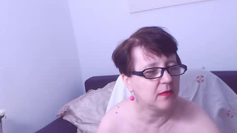 Christa online show from 09/15/25, 02:33