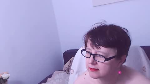 Christa online show from 09/24/25, 08:56