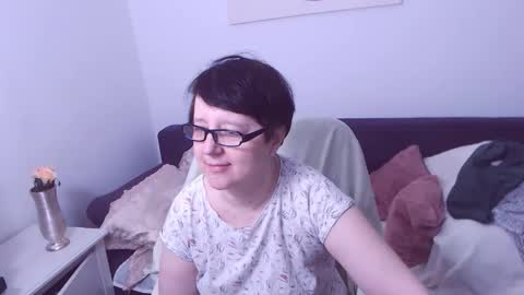 Christa online show from 04/24/26, 07:05