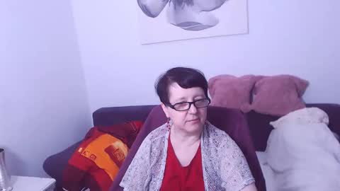 Snapshot of christarose chatting on 05/18/26, 12:40 Christa online show from 05/18/26, 12:40