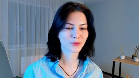 christaschrecongost online show from 02/18/26, 04:14