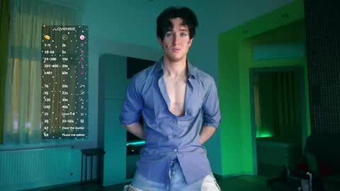 Snapshot of christianlevine_ chatting on 05/07/26, 08:47 UPVOTE ME ------ ILL DO SOMETHING FOR FREE online show from 05/07/26, 08:47