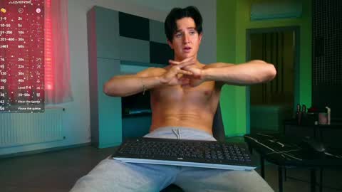 Snapshot of christianlevine_ chatting on 05/10/26, 08:19 UPVOTE ME ------ ILL DO SOMETHING FOR FREE online show from 05/10/26, 08:19
