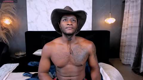 Christian Lewis online show from 03/04/25, 03:22