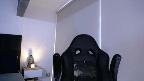 Christian online show from 11/19/25, 01:22