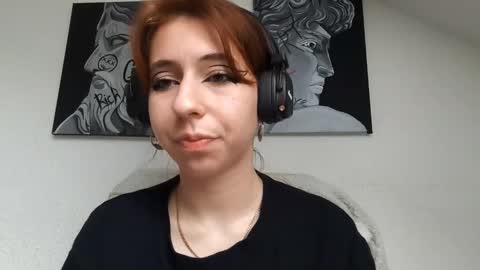 Snapshot of christiappeling chatting on 03/15/26, 02:34 Aurora online show from 03/15/26, 02:34