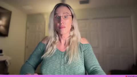 Chris Tina Bruce online show from 02/05/26, 04:00