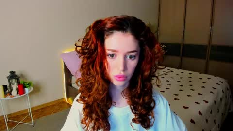 Snapshot of christinaconteeree chatting on 04/20/26, 03:31 christinaconteeree online show from 04/20/26, 03:31
