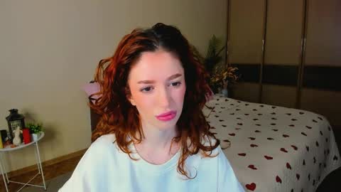 Snapshot of christinaconteeree chatting on 04/22/26, 03:20 christinaconteeree online show from 04/22/26, 03:20