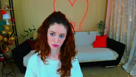 Snapshot of christinaconteeree chatting on 04/26/26, 04:21 christinaconteeree online show from 04/26/26, 04:21