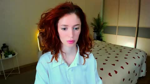 Snapshot of christinaconteeree chatting on 05/29/26, 07:23 christinaconteeree online show from 05/29/26, 07:23