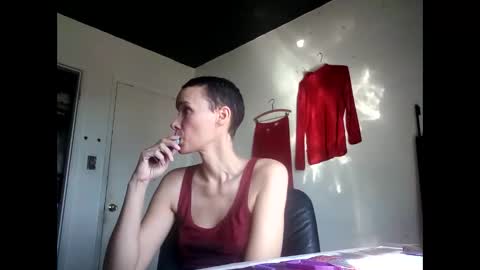 Snapshot of christinasaunters chatting on 01/15/25, 09:41 Christina Saunters online show from 01/15/25, 09:41