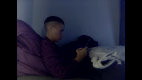 Snapshot of christinasaunters chatting on 02/12/25, 05:05 Christina Saunters online show from 02/12/25, 05:05