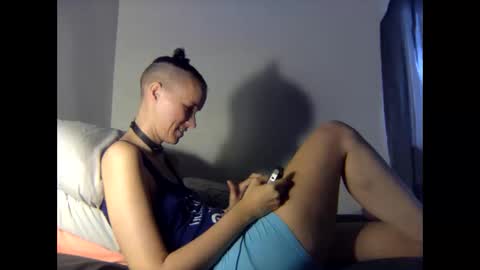 Snapshot of christinasaunters chatting on 10/13/25, 04:07 Christina Saunters online show from 10/13/25, 04:07