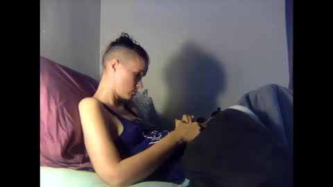 Snapshot of christinasaunters chatting on 10/15/25, 03:34 Christina Saunters online show from 10/15/25, 03:34