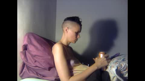 Snapshot of christinasaunters chatting on 11/14/25, 12:04 Christina Saunters online show from 11/14/25, 12:04