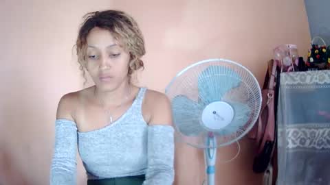 christine213 online show from 03/08/25, 11:48