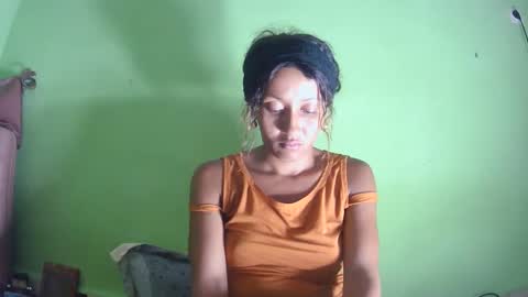 christine213 online show from 02/01/26, 06:39