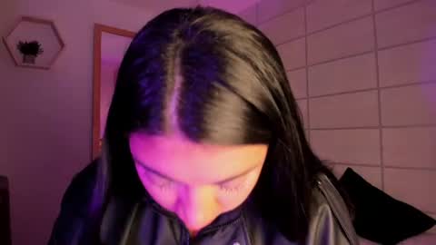 Christine  online show from 07/03/26, 12:00