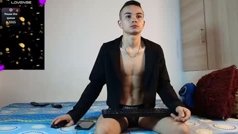 CHRISTOPHER online show from 09/14/25, 10:25