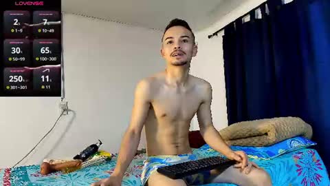 CHRISTOPHER online show from 07/12/26, 11:01