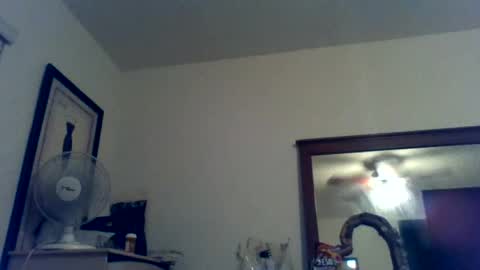 Snapshot of christopher_rain chatting on 07/05/26, 03:45 Christopher Rain online show from 07/05/26, 03:45