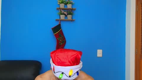 Christopher online show from 12/24/24, 12:22