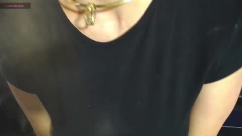 Christy Diaz online show from 12/17/25, 10:27