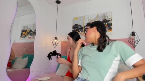 Snapshot of christy__ass chatting on 10/08/25, 01:20 Christy online show from 10/08/25, 01:20