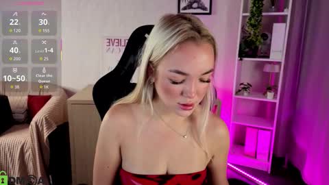 hristy3 online show from 11/27/25, 12:56